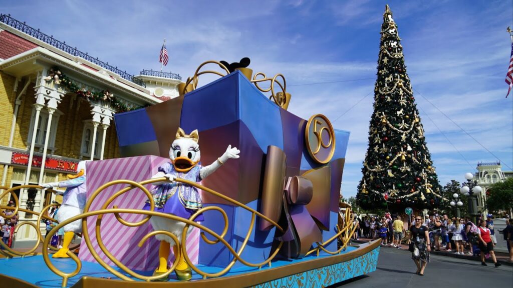 Vidéo disney mickey christmas decorations