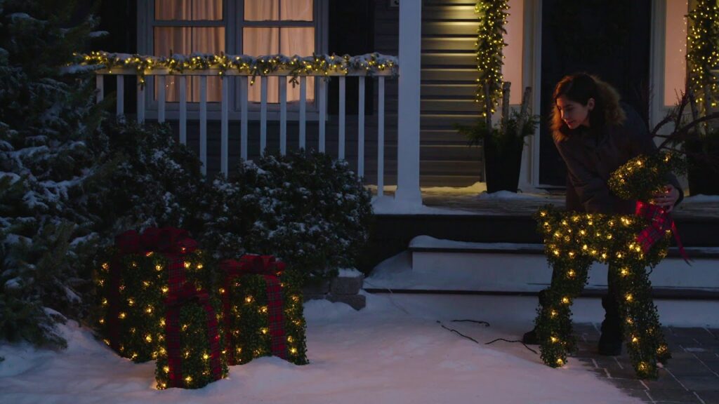 Vidéo canadian tire decoration noel exterieur