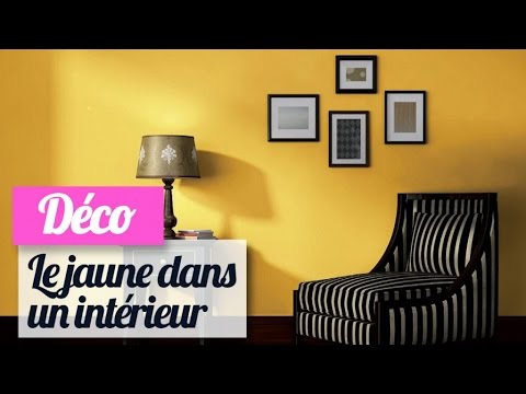 Vidéo decoration salon noir jaune