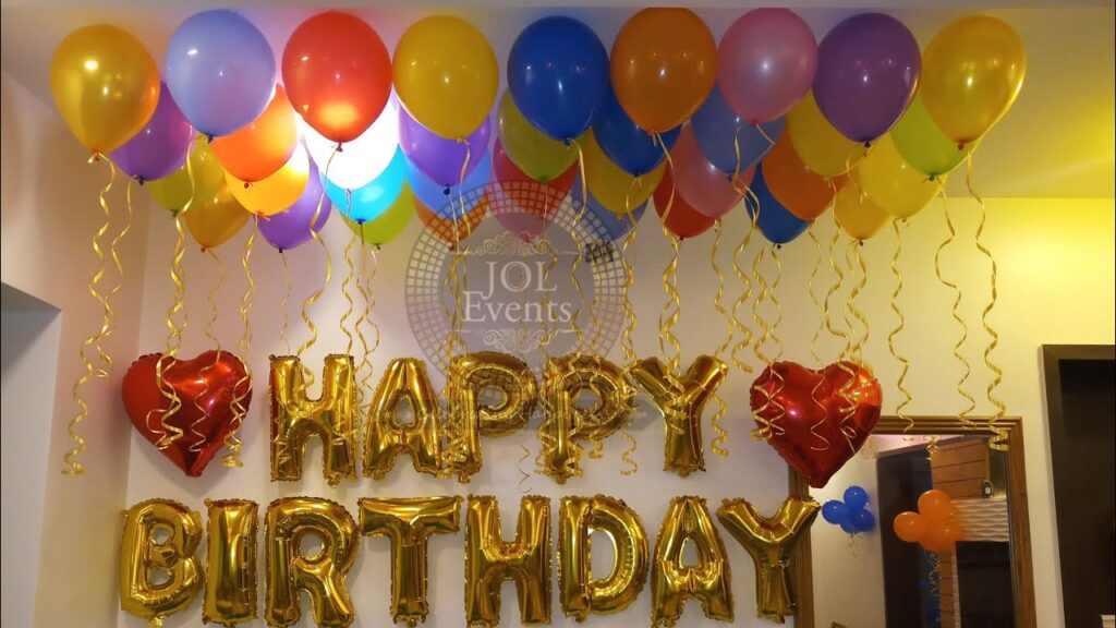 Vidéo birthday room decoration pics