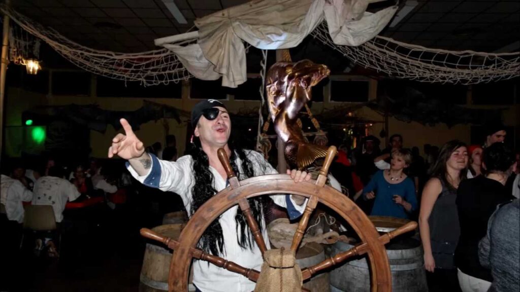 Vidéo decoration pirate des caraibes